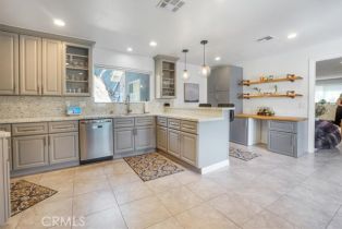 Single Family Residence, 1245 Calle Pensamiento, Thousand Oaks, CA 91360 - 14