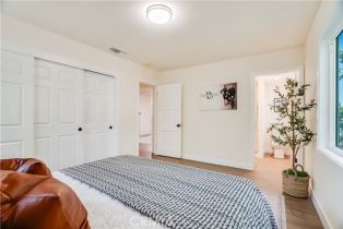 Single Family Residence, 5739 Columbus ave, Sherman Oaks, CA 91411 - 22