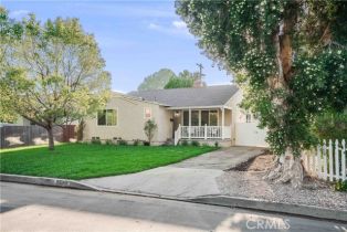 Single Family Residence, 5739 Columbus ave, Sherman Oaks, CA 91411 - 24