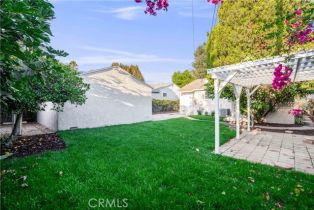 Single Family Residence, 5739 Columbus ave, Sherman Oaks, CA 91411 - 30