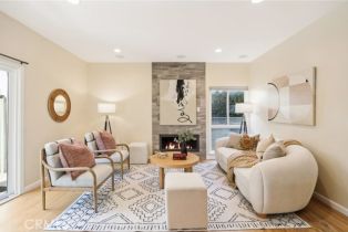 Condominium, 2909 Arizona ave, Santa Monica, CA 90404 - 3