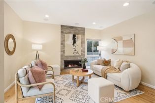 Condominium, 2909 Arizona ave, Santa Monica, CA 90404 - 5