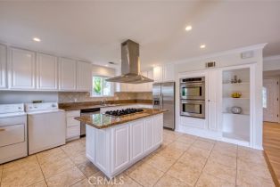 Single Family Residence, 2025 Fox Ridge dr, Pasadena, CA 91107 - 10