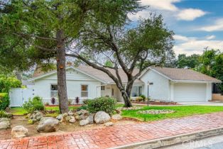 Single Family Residence, 2025 Fox Ridge dr, Pasadena, CA 91107 - 2