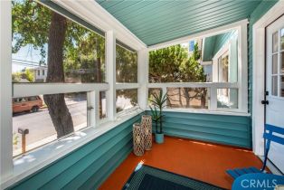 Single Family Residence, 315 Micheltorena st, Santa Barbara, CA 93101 - 7