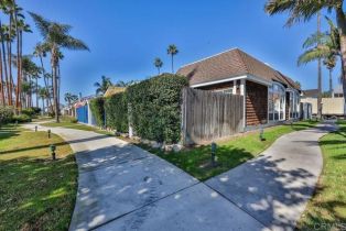 Townhouse, 79 half moon bend, Coronado, CA 92118 - 48