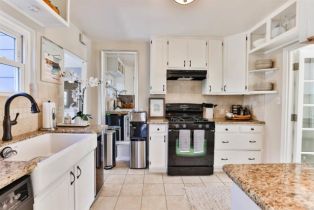 Single Family Residence, 340 Glorietta pl, Coronado, CA 92118 - 9