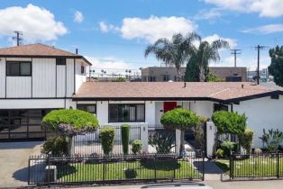 Single Family Residence, 1560  W Parade ST, Long Beach, CA  Long Beach, CA 90810