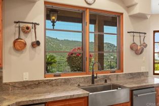 Single Family Residence, 15414 Eastvale rd, Poway, CA 92064 - 41