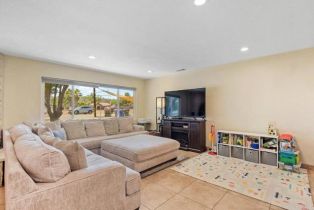 Single Family Residence, 14135 York ave, Poway, CA 92064 - 19