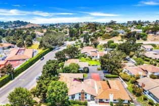 Condominium, 131 Buena Ventura Court, Solana Beach, CA 92075 - 33