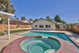 Single Family Residence, 30562 Southern Cross rd, Temecula, CA 92592 - 42