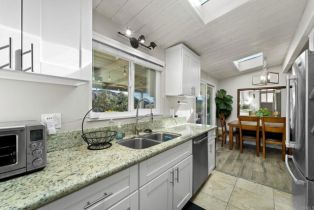 Single Family Residence, 3244 Via Altamira, Fallbrook, CA 92028 - 12