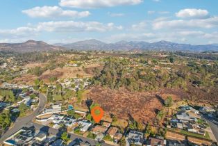 Single Family Residence, 14033 Frame rd, Poway, CA 92064 - 40