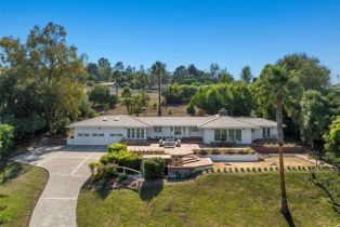 Single Family Residence, 1 Outrider RD, Rolling Hills, CA  Rolling Hills, CA 90274