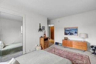 Residential Income, 214 Broadway, Redondo Beach, CA 90277 - 9