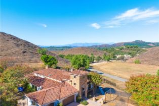 Single Family Residence, 2127 Olsen rd, Thousand Oaks, CA 91360 - 3