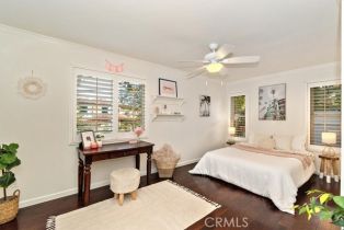 Single Family Residence, 1561 Curtis ave, Manhattan Beach, CA 90266 - 9