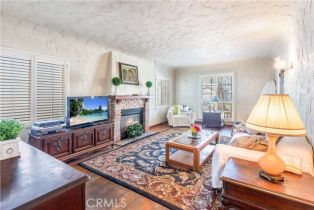 Single Family Residence, 228 17th st, Manhattan Beach, CA 90266 - 5