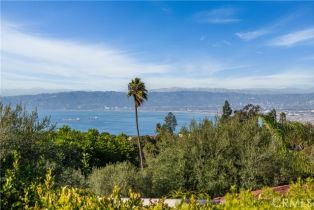 Single Family Residence, 2105 Via Visalia, Palos Verdes Estates, CA 90274 - 5