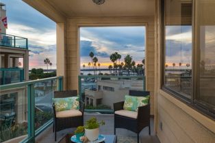 Condominium, 130 The Village, Redondo Beach, CA 90277 - 30