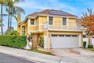 Single Family Residence, 25 La Costa CT, Laguna Beach, CA  Laguna Beach, CA 92651