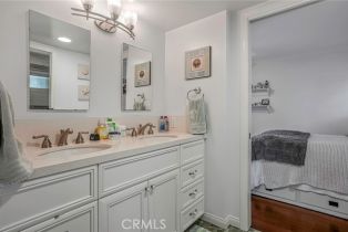 Residential Income, 1561 Curtis ave, Manhattan Beach, CA 90266 - 12