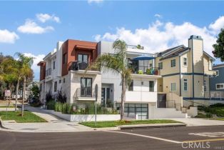 Townhouse, 700 Broadway, Redondo Beach, CA 90277 - 2