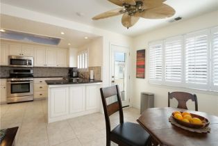 Condominium, 110 Prospect ave, Redondo Beach, CA 90277 - 8