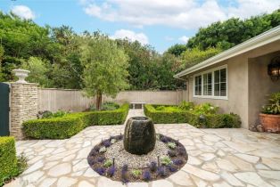 Single Family Residence, 2121 Chelsea rd, Palos Verdes Estates, CA 90274 - 4