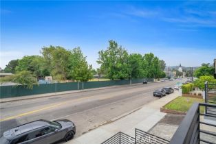 Townhouse, 4453 Colfax ave, Studio City, CA 91602 - 14