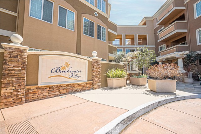 Condominium, 2750 Artesia blvd, Redondo Beach, CA 90278 - 1