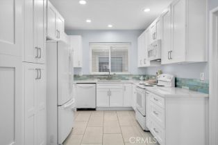 Condominium, 5216 Yarmouth ave, Encino, CA 91316 - 8