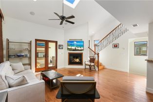 Condominium, 601 Poinsettia ave, Corona Del Mar, CA 92625 - 5