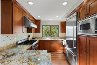 Condominium, 601 Poinsettia ave, Corona Del Mar, CA 92625 - 9