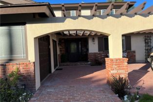 Single Family Residence, 108 Loyola, Seal Beach, CA 90740 - 4