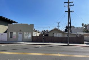 Single Family Residence, 214 Walnut ave, Huntington Beach, CA 92648 - 11