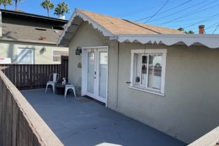 Single Family Residence, 216 Walnut ave, Huntington Beach, CA 92648 - 2