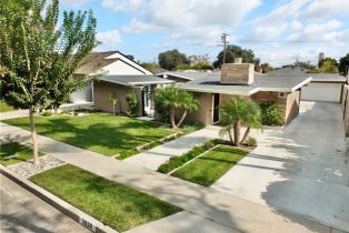 Single Family Residence, 3936 Lewis ave, Long Beach, CA 90807 - 3