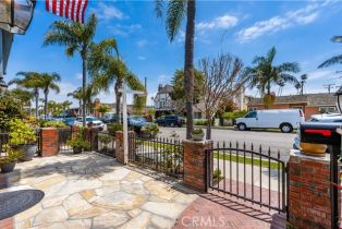 Single Family Residence, 113 5th st, Seal Beach, CA 90740 - 10