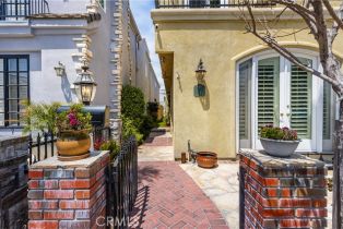 Single Family Residence, 113 5th st, Seal Beach, CA 90740 - 8