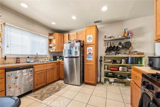 Residential Income, 615 Commonwealth ave, Fullerton, CA 92831 - 10