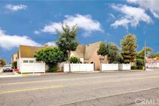 Residential Income, 900 Chapman ave, Fullerton, CA 92831 - 9