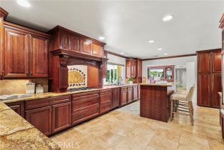 Single Family Residence, 10431 Kenwick dr, Villa Park, CA 92861 - 19