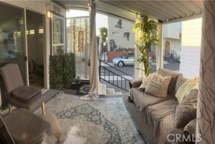 , 80 Riversea rd, Seal Beach, CA 90740 - 6