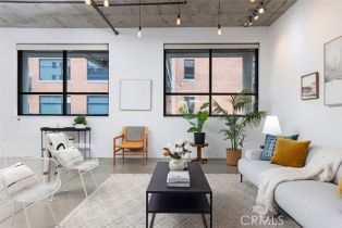 Condominium, 835 Locust AVE, CA  , CA 90813