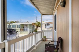 , 80 Huntington st, Huntington Beach, CA 92648 - 5