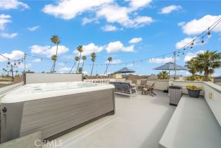 Single Family Residence, 513 Ocean ave, Seal Beach, CA 90740 - 3