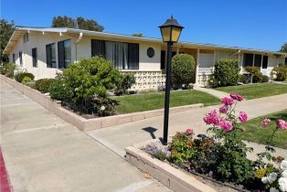 Condominium, 1360 Weeburn M4 79F, Seal Beach, CA  Seal Beach, CA 90740