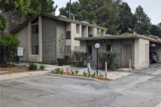 Condominium, 4900 Chapman ave, Orange, CA 92869 - 3